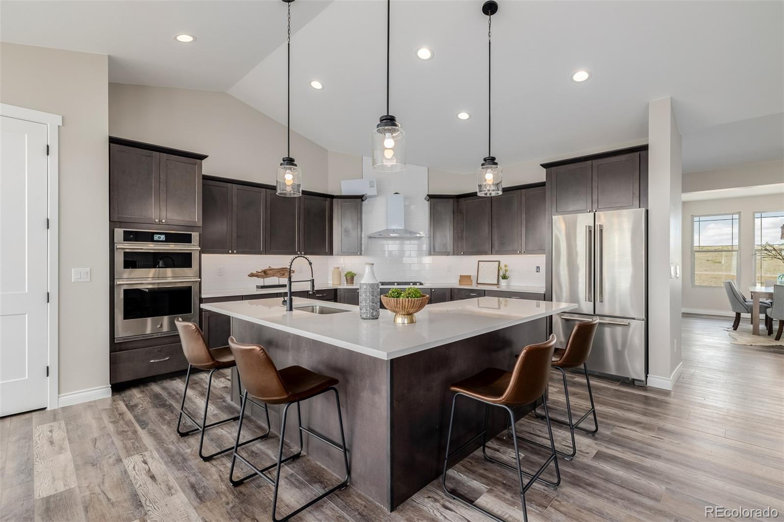 5424 Freddys Trail
