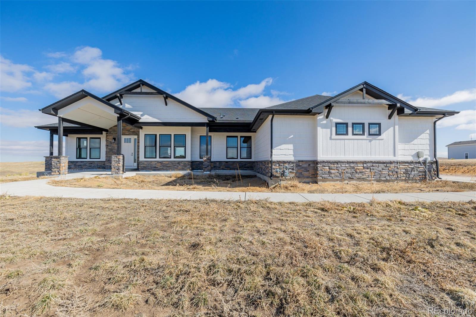 5424 Freddys Trail