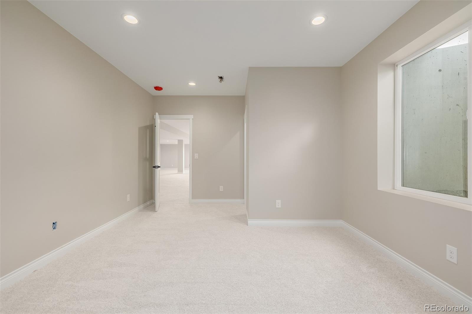 5424 Freddys Trail