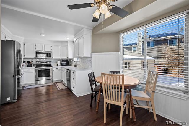 10407 Strasburg Way