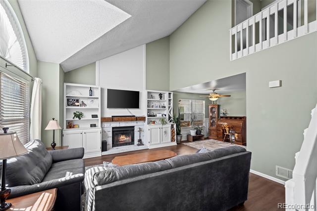 10407 Strasburg Way