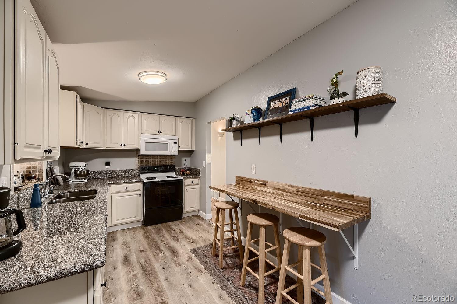 6524 S Datura Street