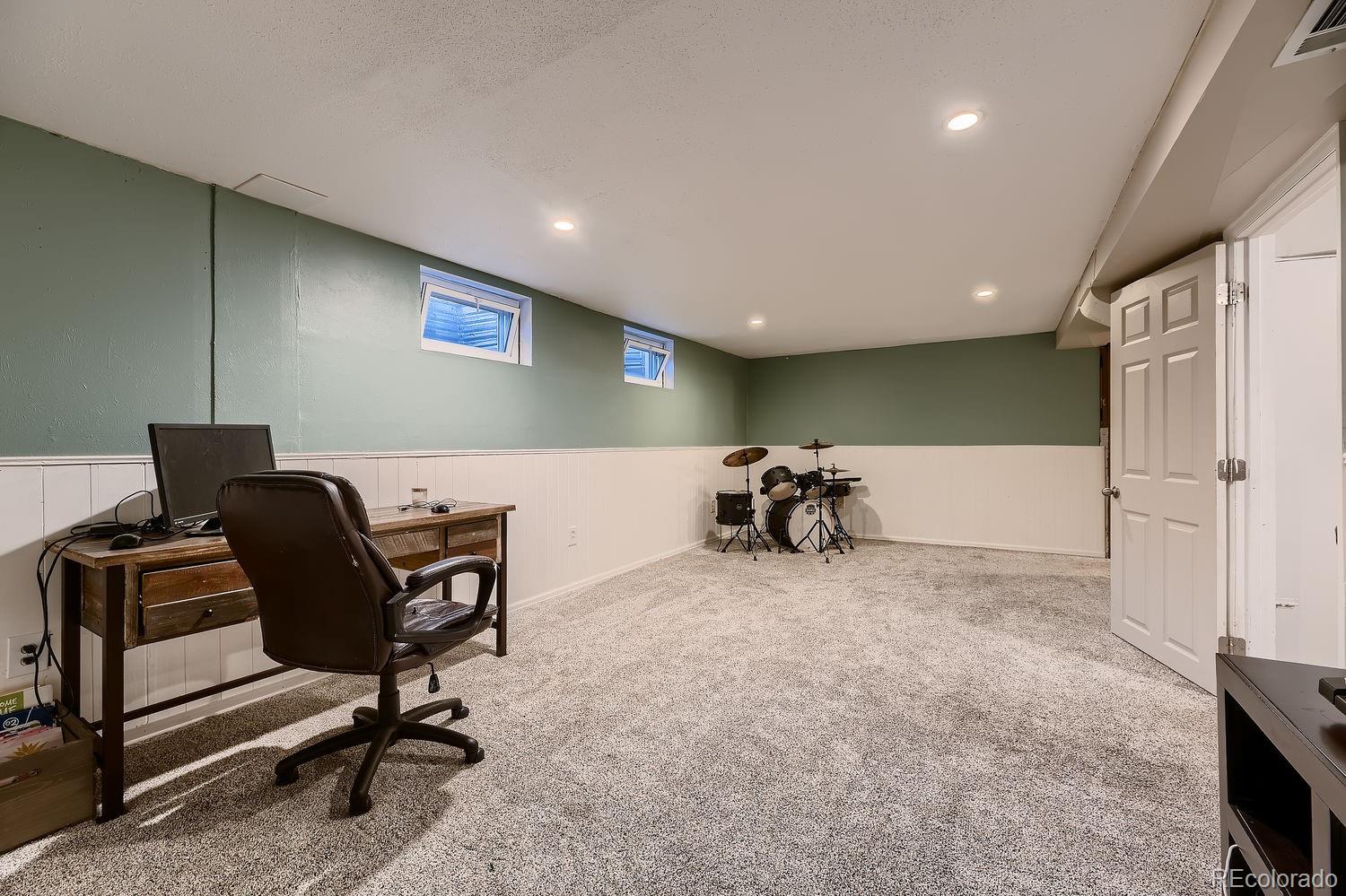 6524 S Datura Street