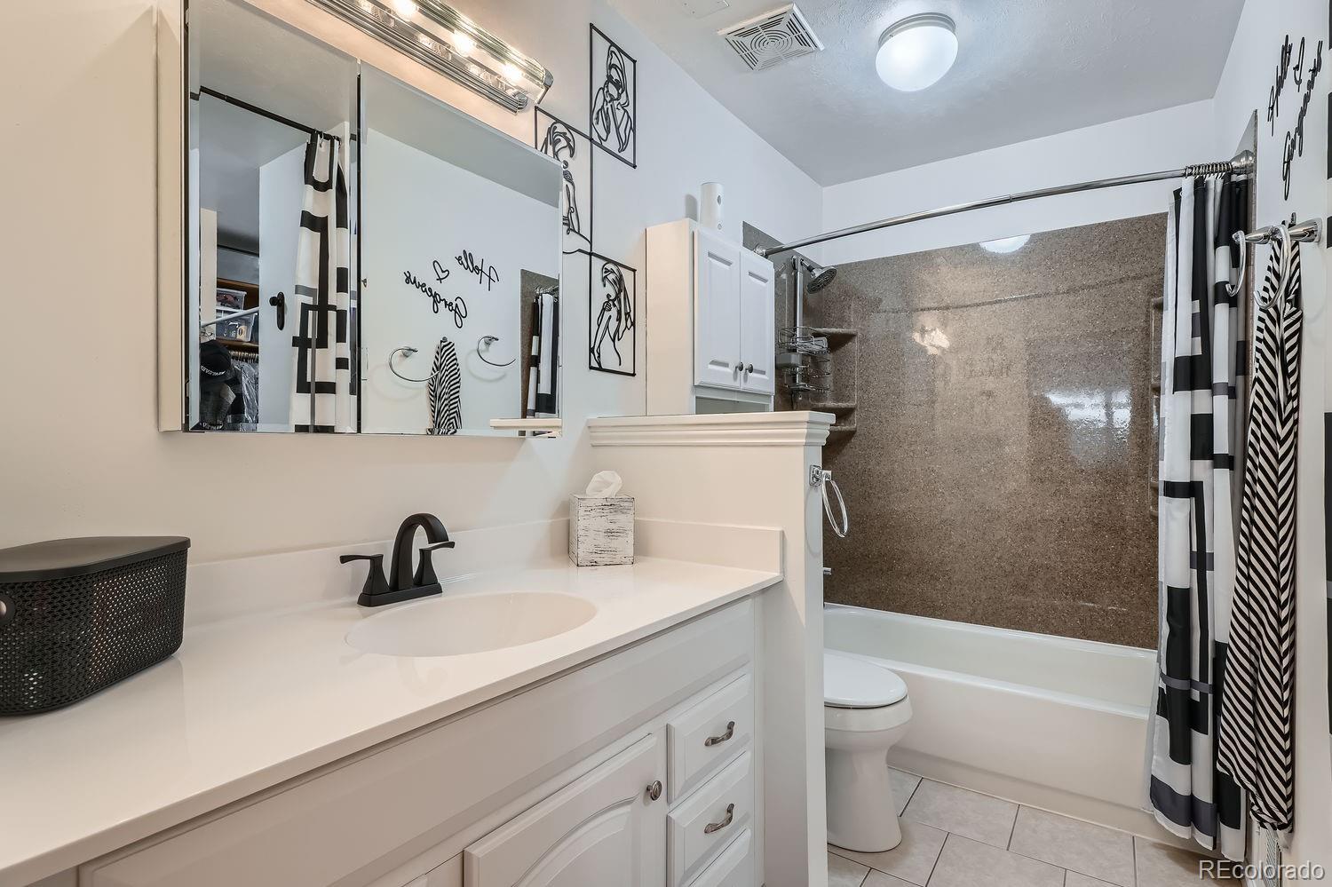 1050 S Monaco Parkway Unit: 59