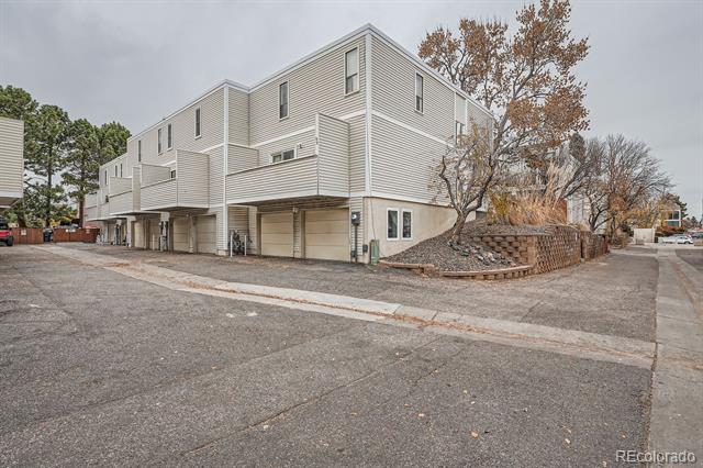 1050 S Monaco Parkway Unit: 59