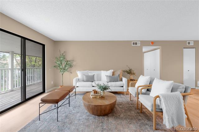 921 S Walden Street Unit: 205