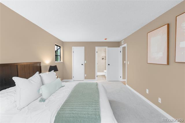 921 S Walden Street Unit: 205