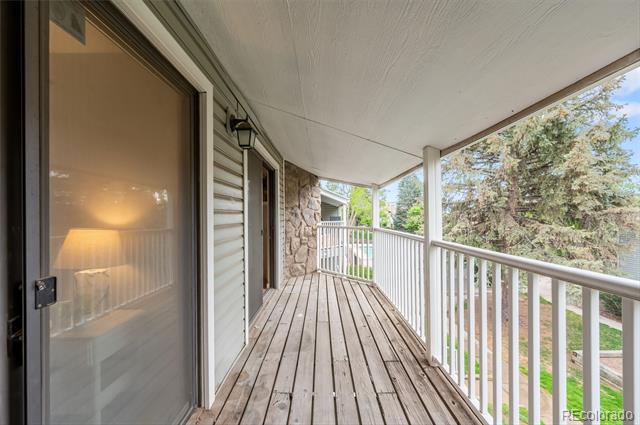 921 S Walden Street Unit: 205