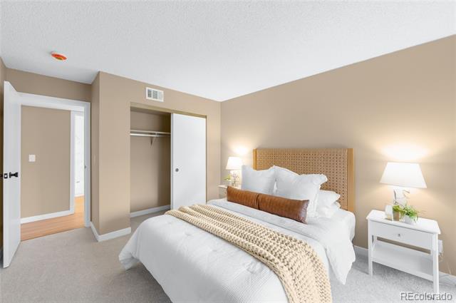 921 S Walden Street Unit: 205
