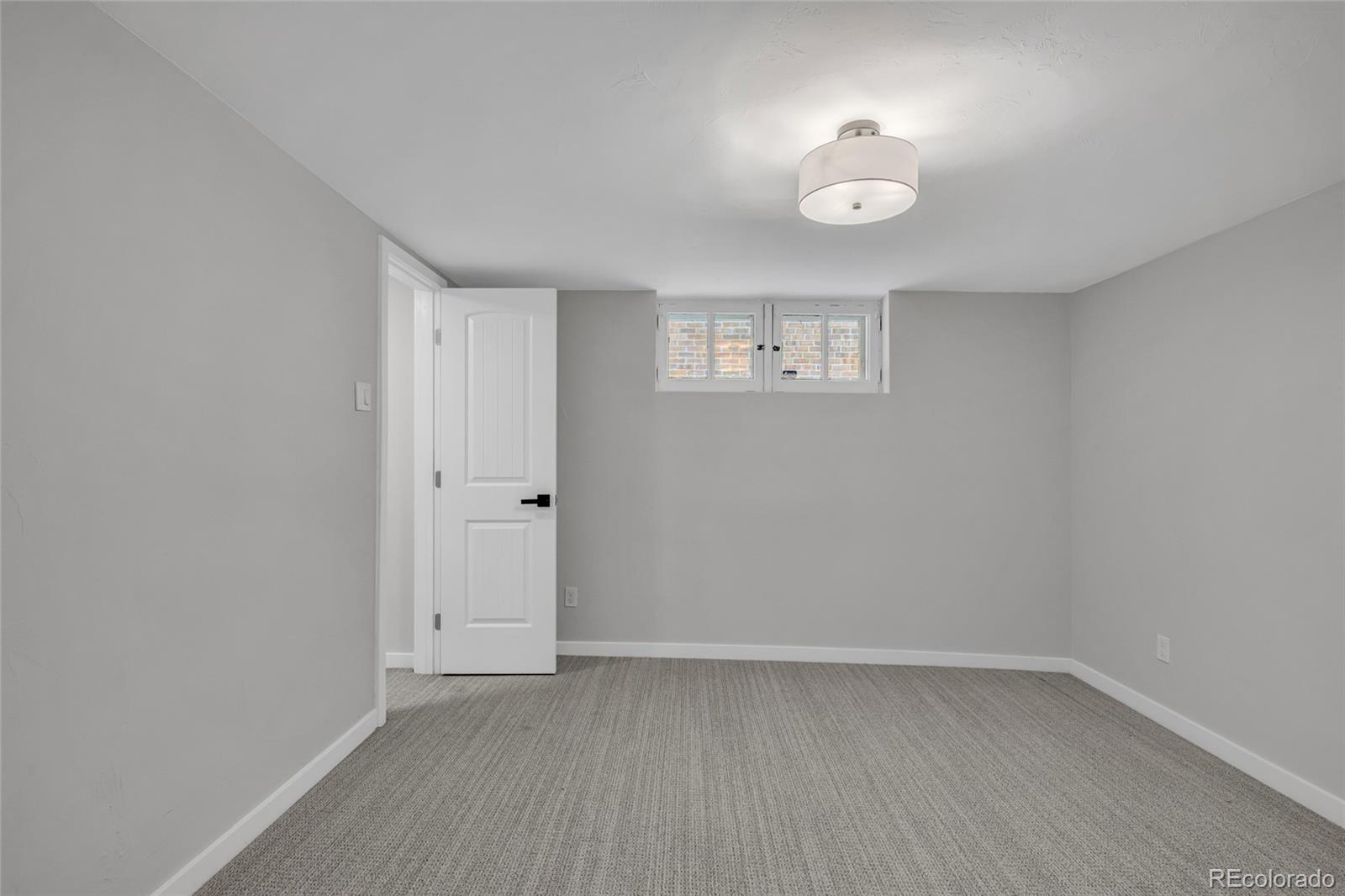 1575 Eudora Street