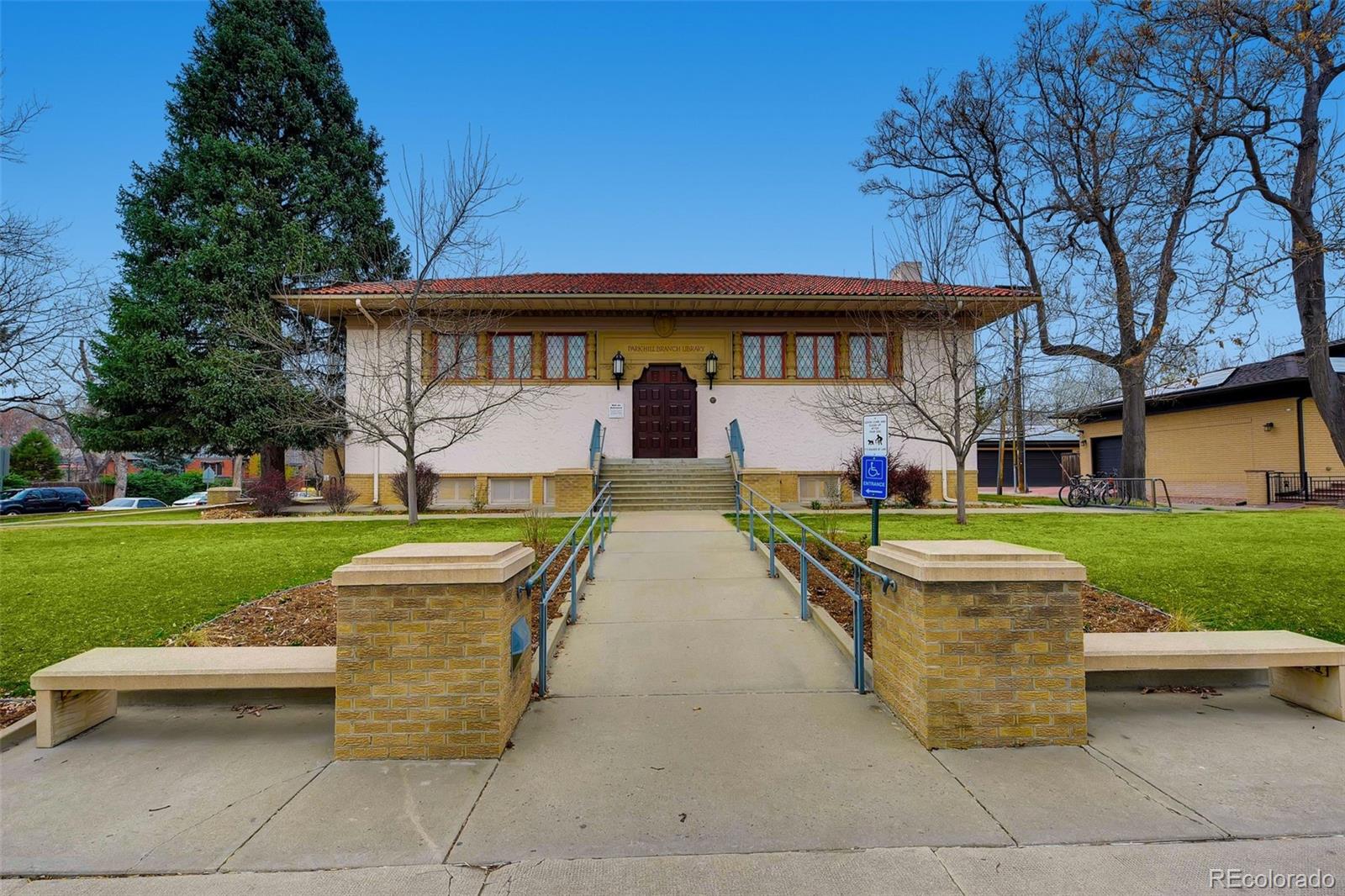 1575 Eudora Street