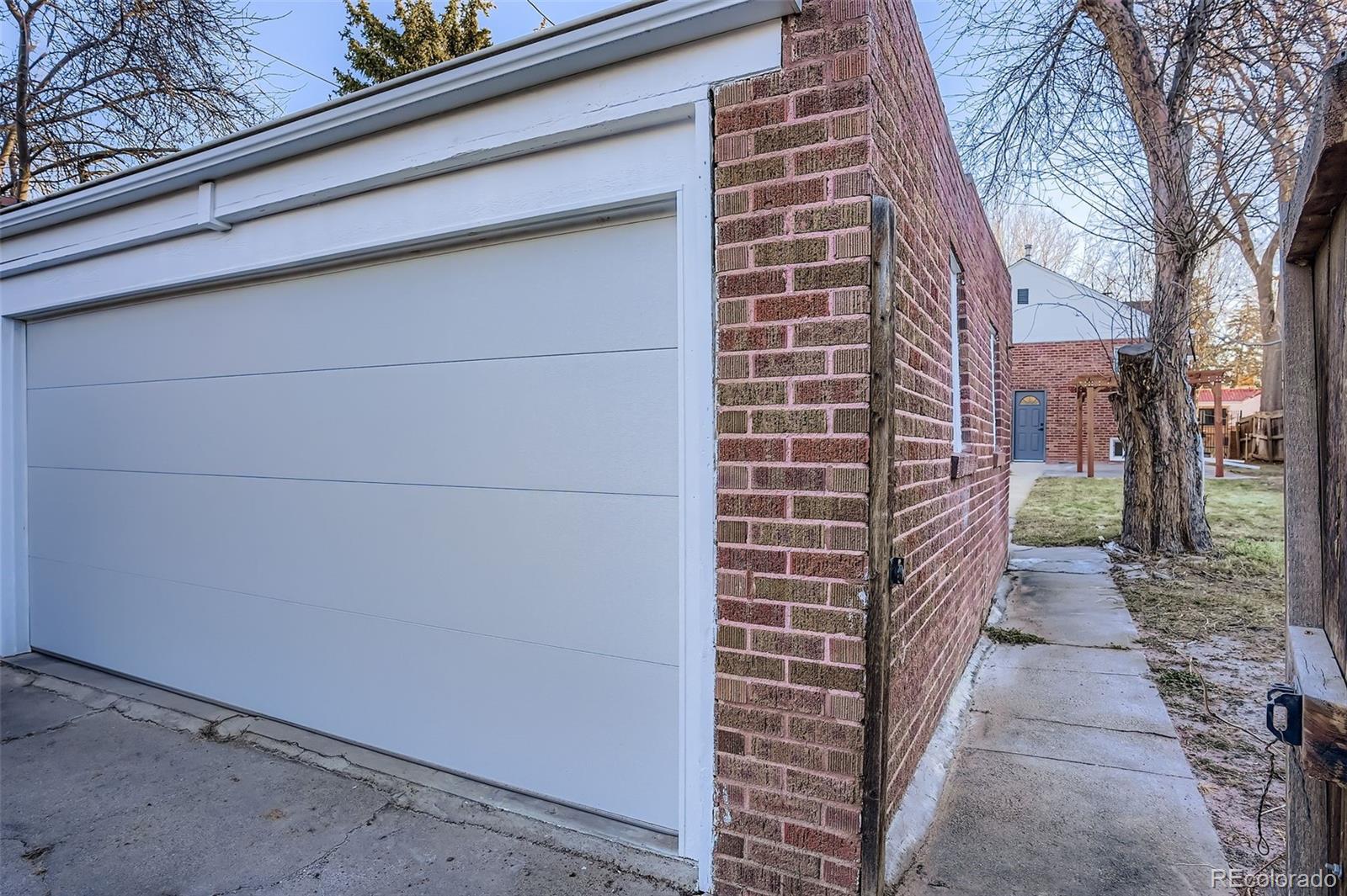 1575 Eudora Street
