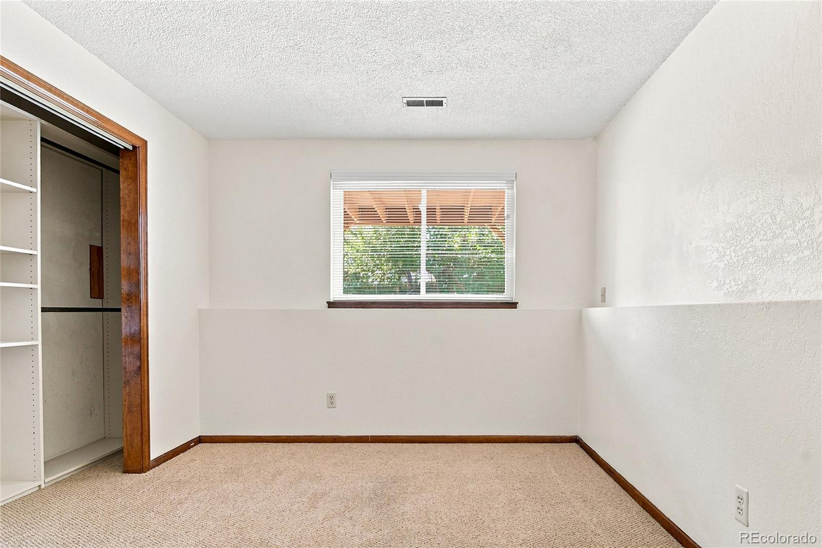 5438 S Union Court