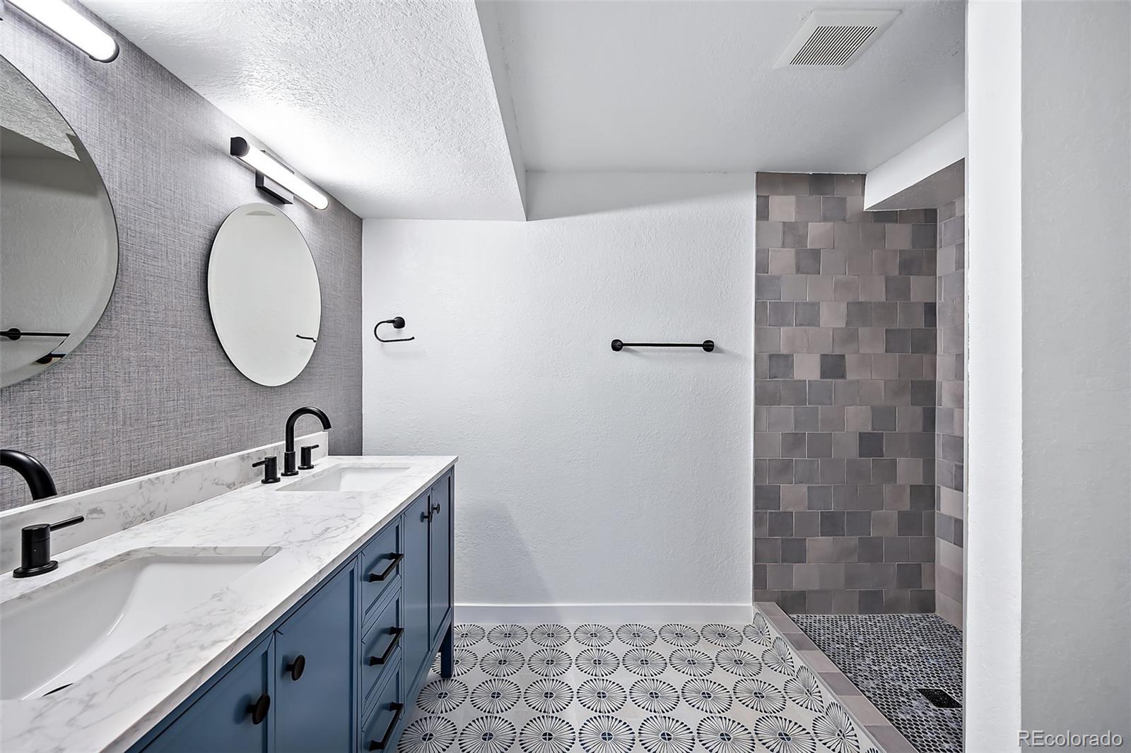 851 S Arbutus Street