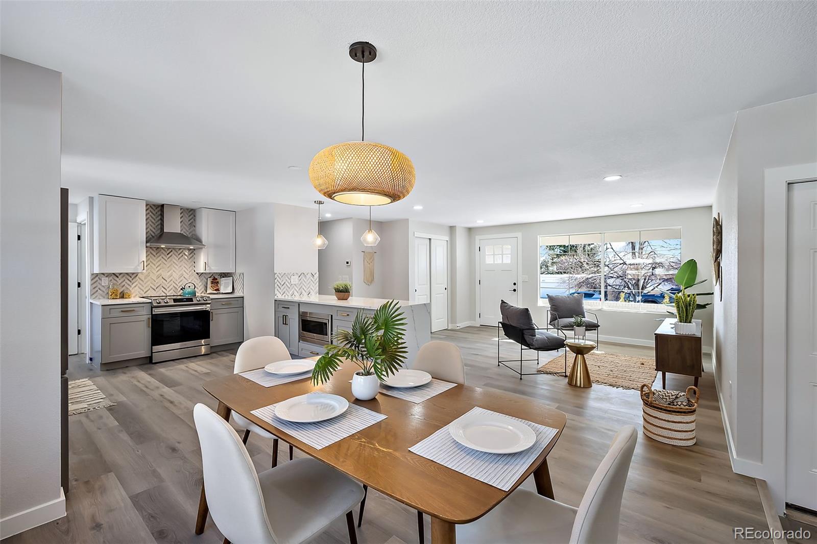 851 S Arbutus Street