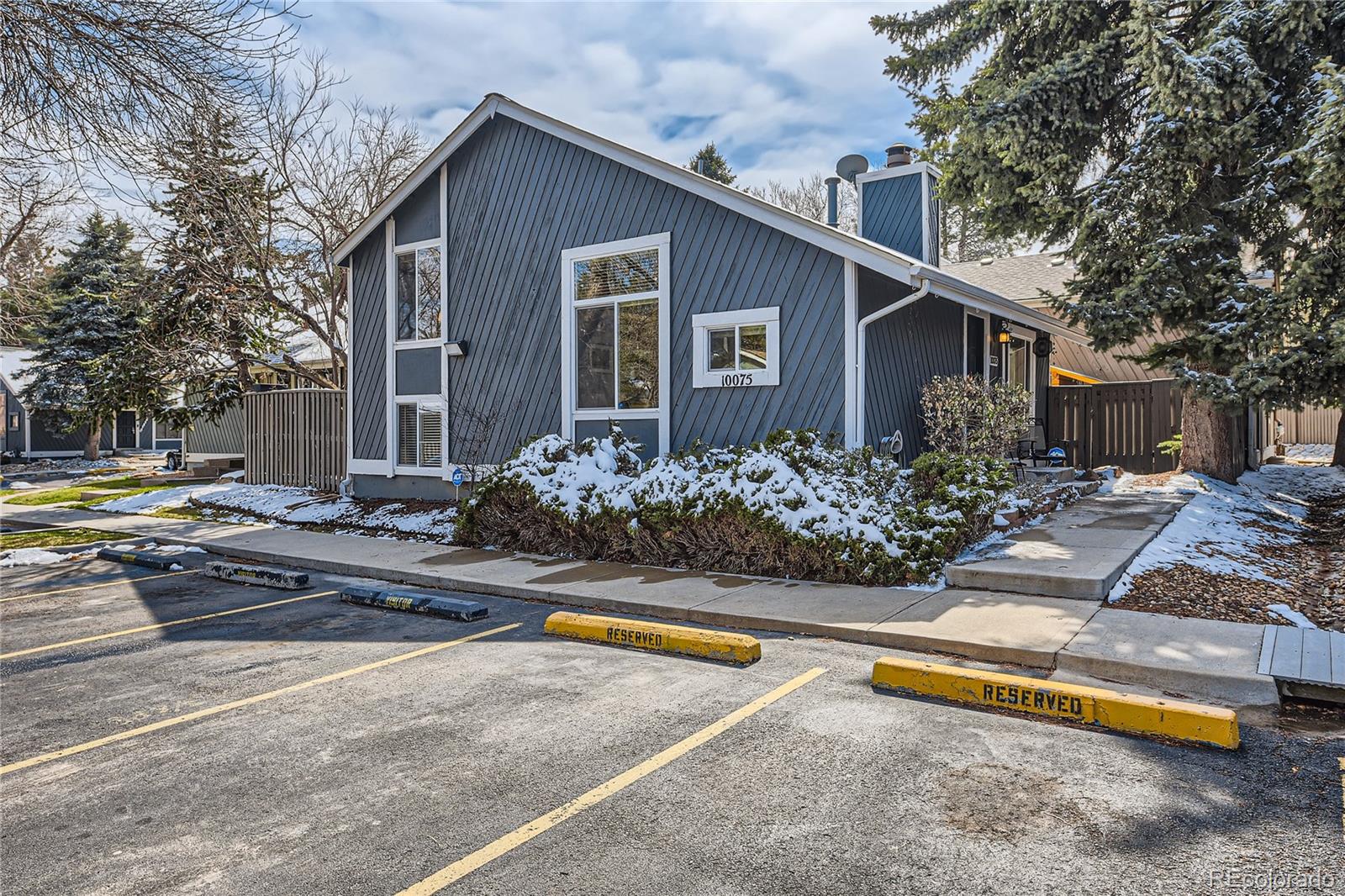 10075 E Peakview Avenue