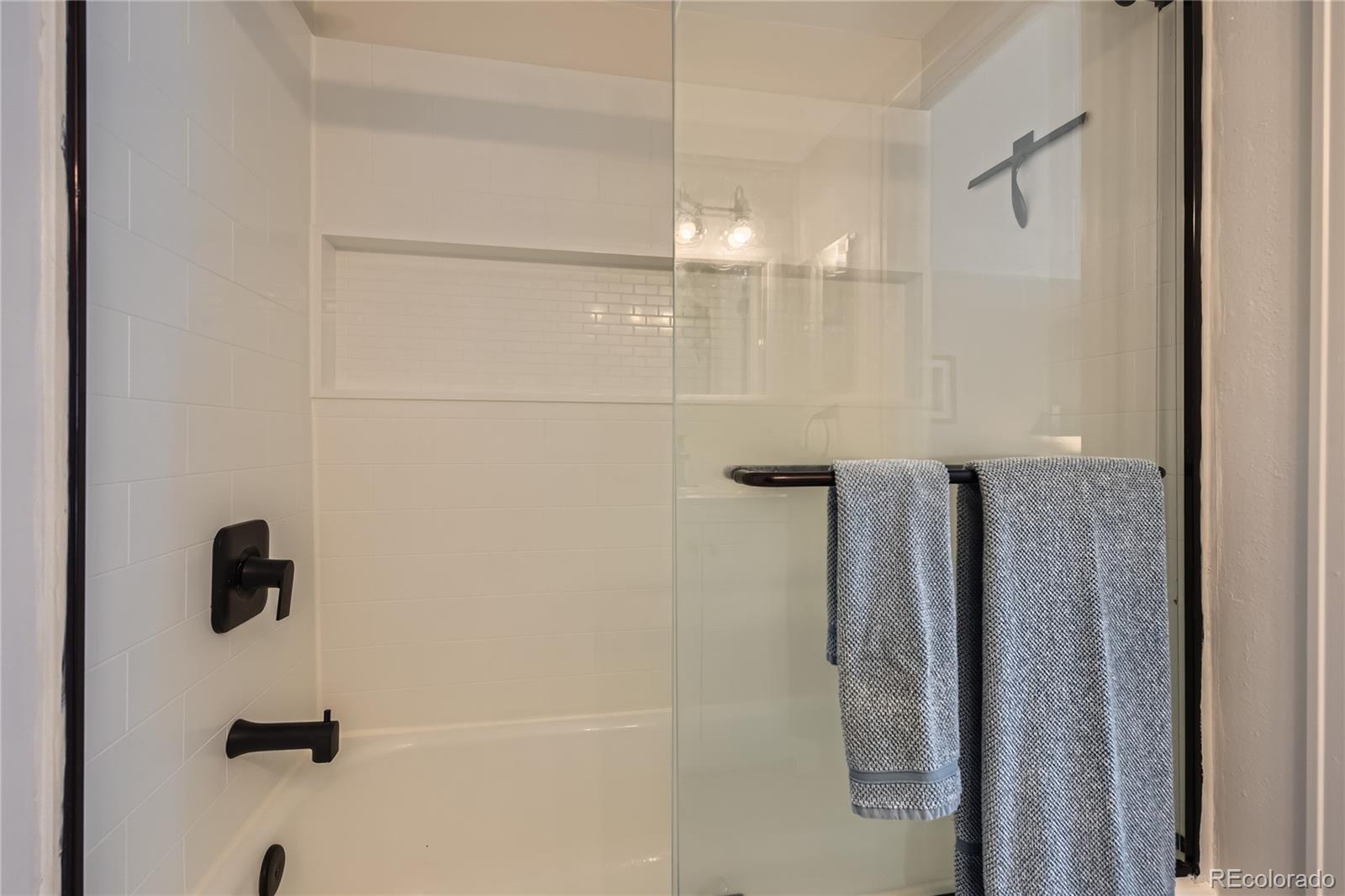 10075 E Peakview Avenue