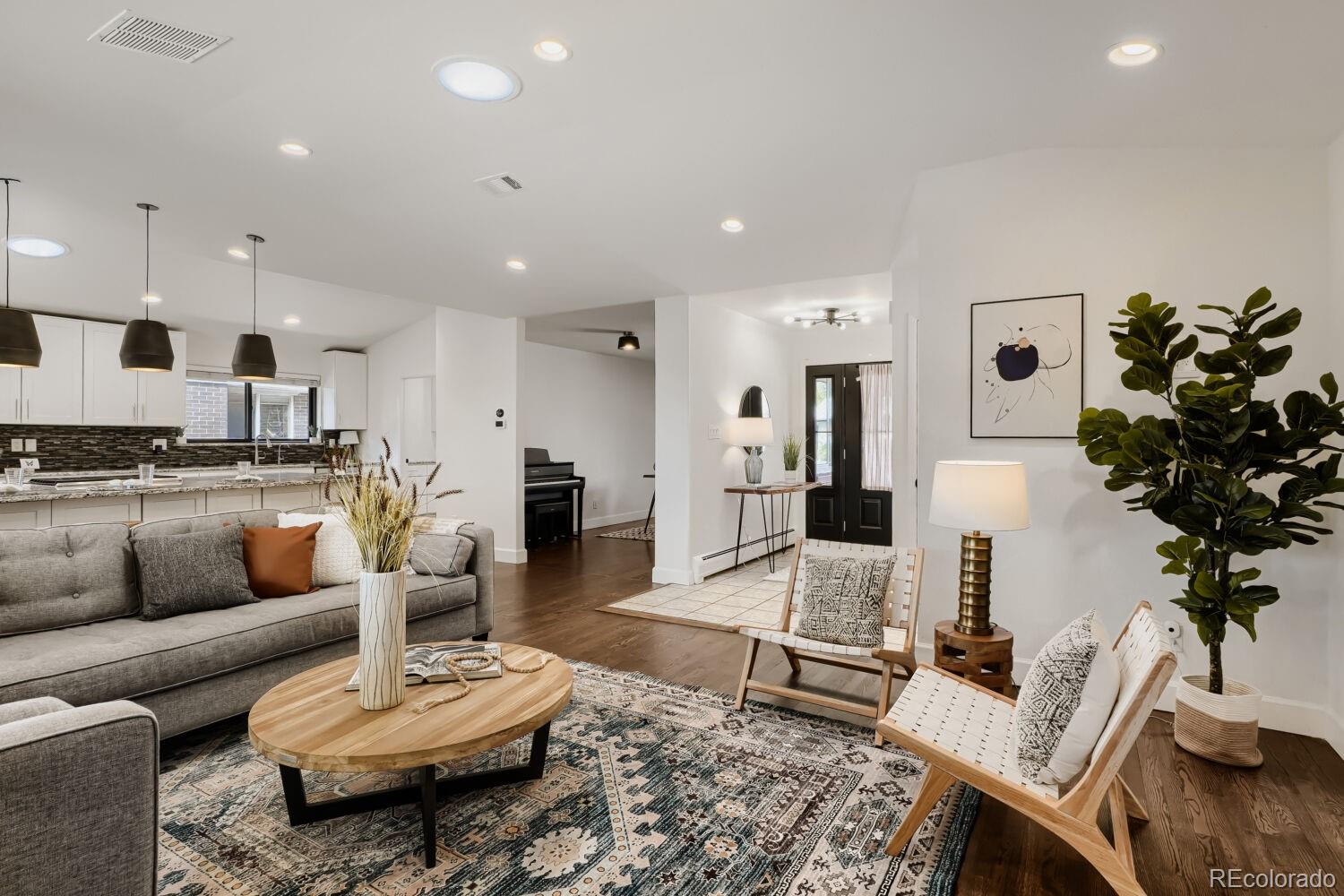 505 S Magnolia Lane