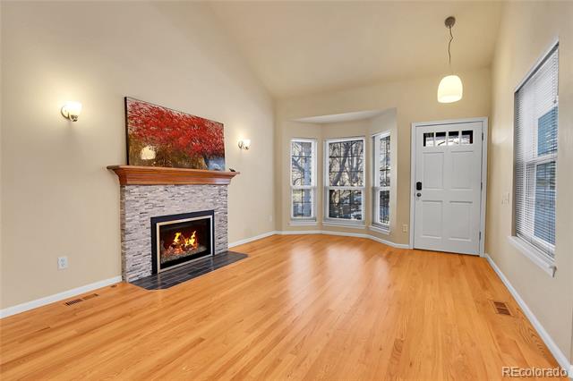 2903 W Long Circle