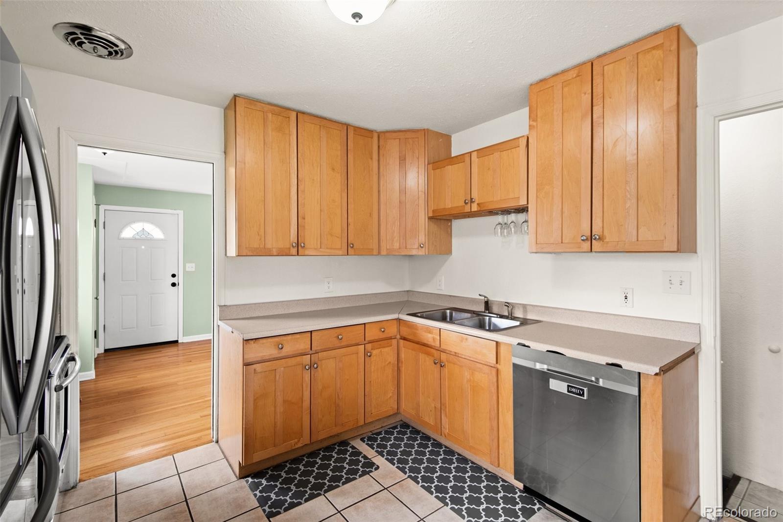 455 S Ingalls Street