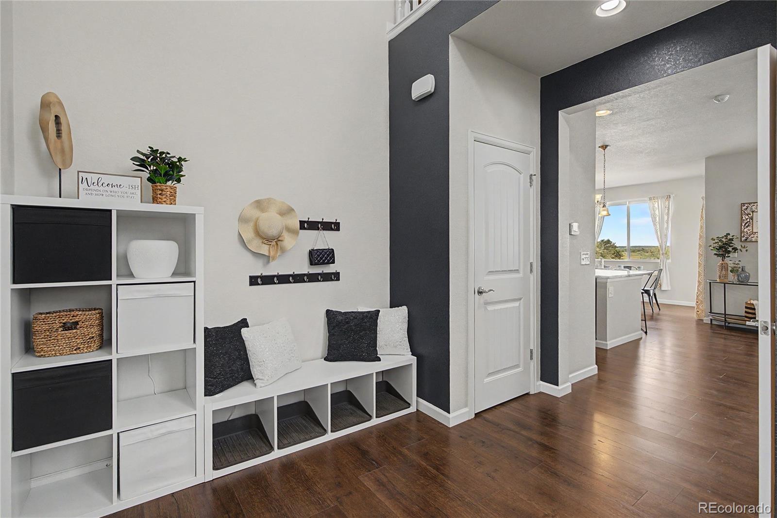 12281 Village Circle W