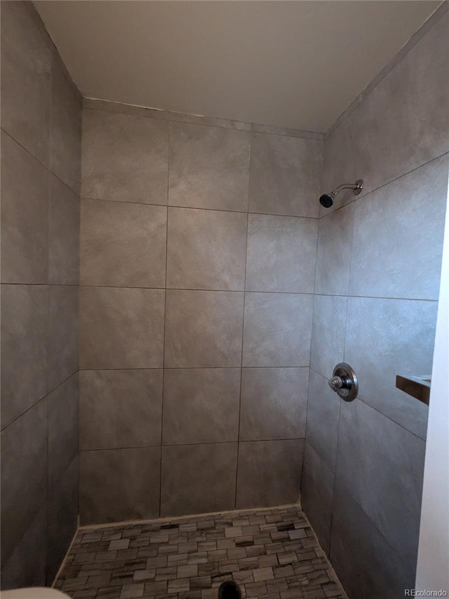 126 S 9th Avenue