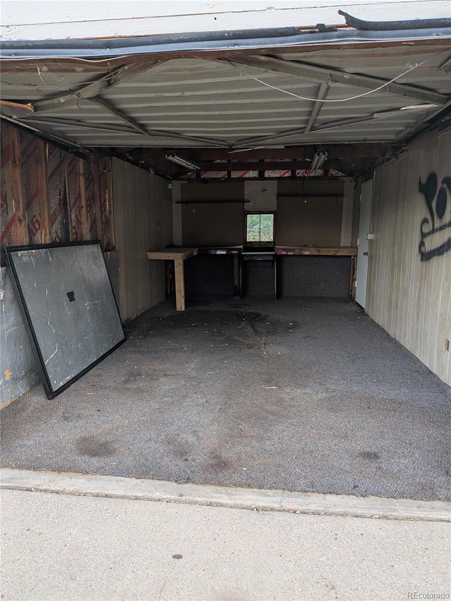 126 S 9th Avenue