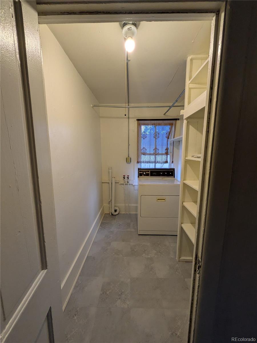 126 S 9th Avenue