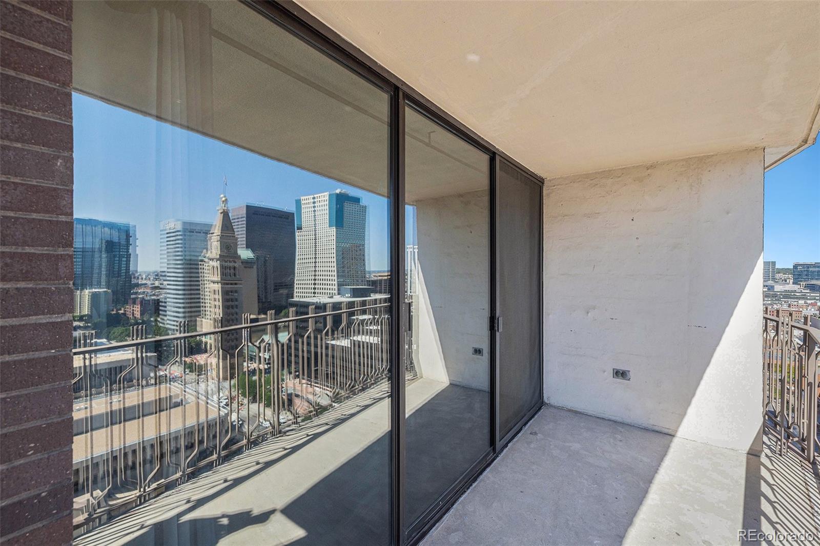 1020 15th Street Unit: 22J