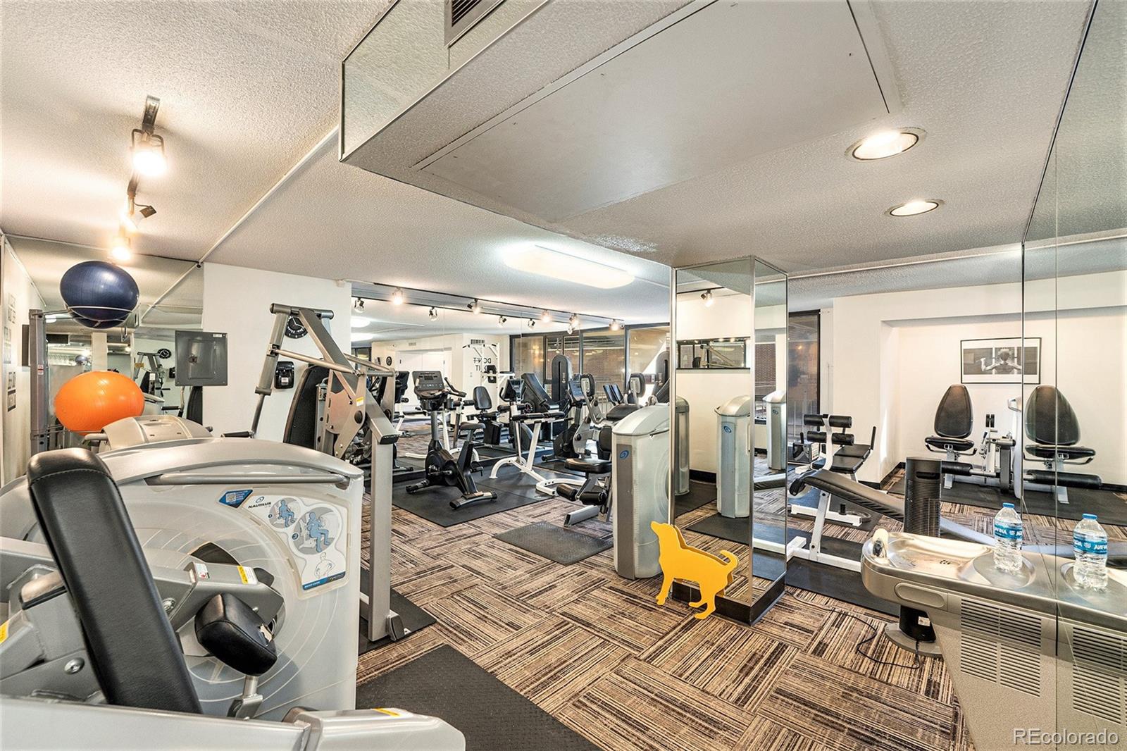 1020 15th Street Unit: 22J