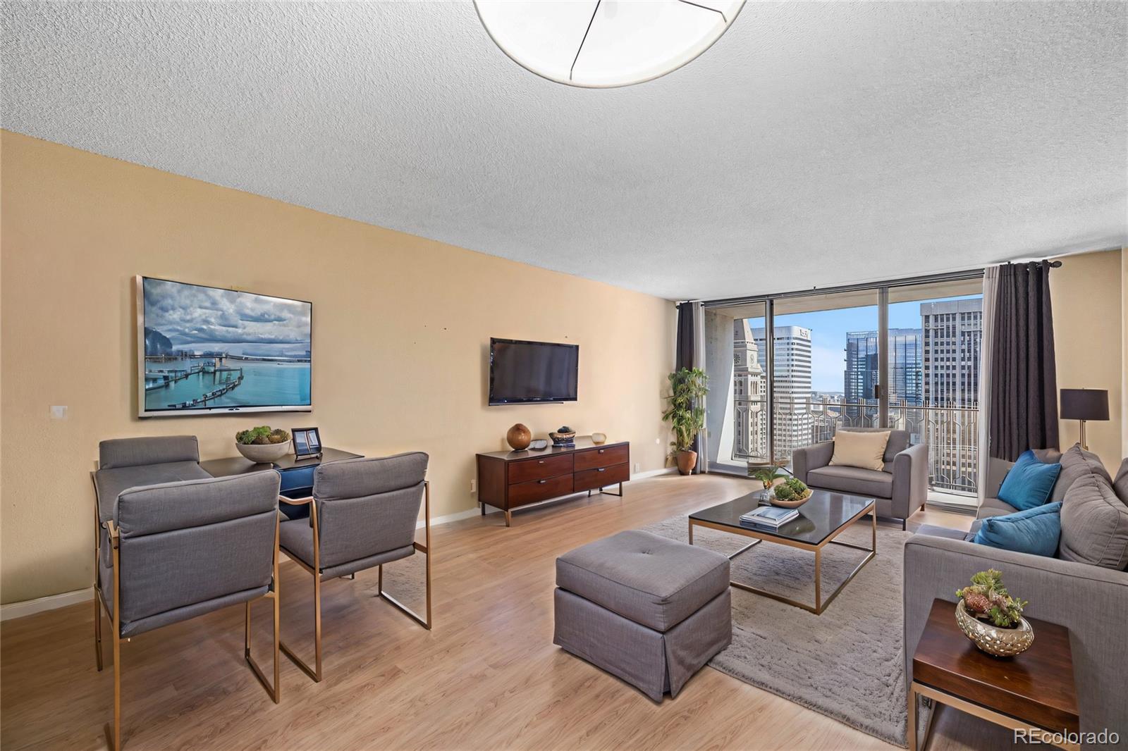1020 15th Street Unit: 22J