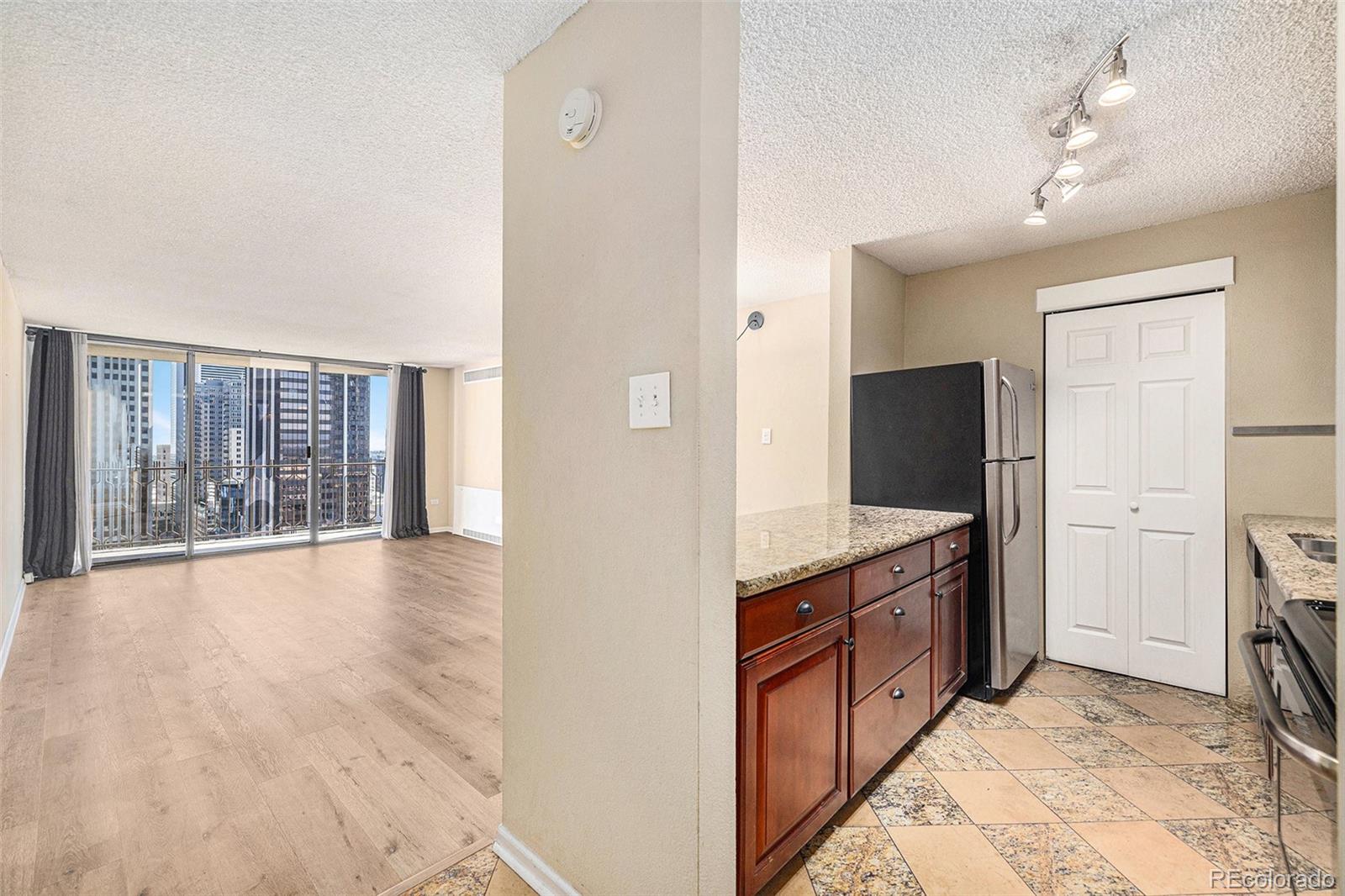 1020 15th Street Unit: 22J
