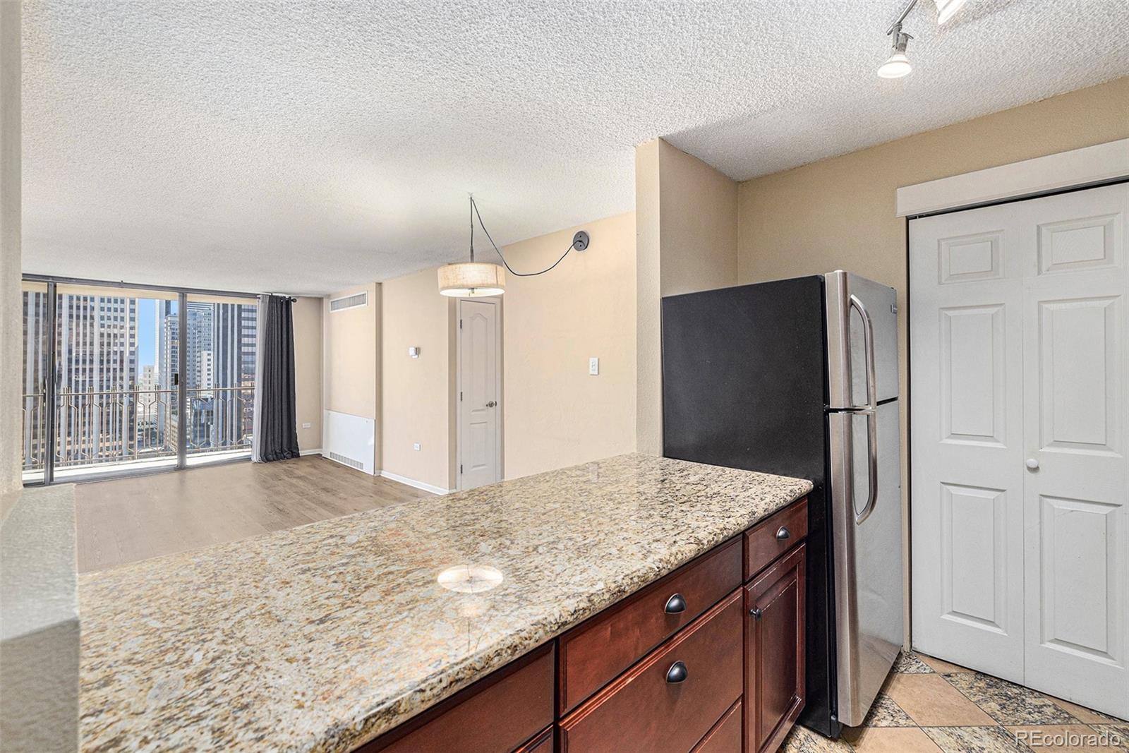 1020 15th Street Unit: 22J