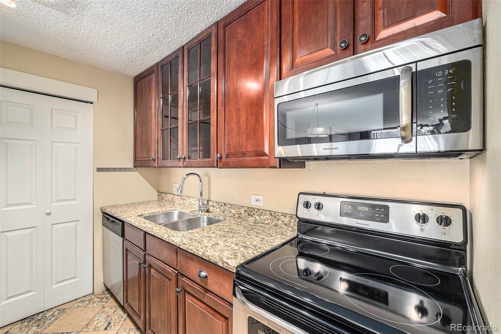 1020 15th Street Unit: 22J