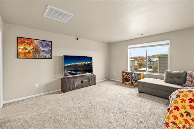 18108 House Finch Lane