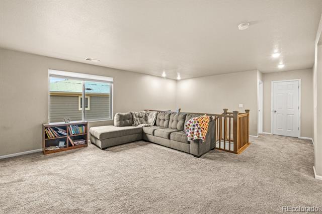 18108 House Finch Lane