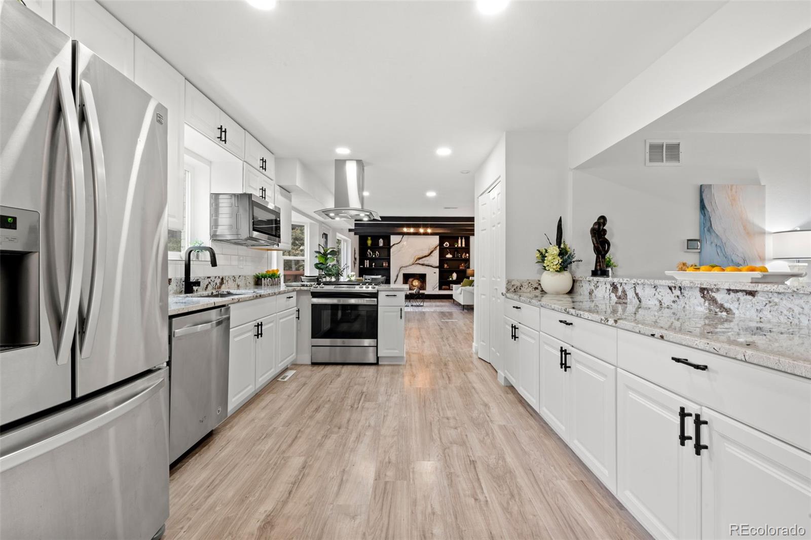 4102 W Union Avenue