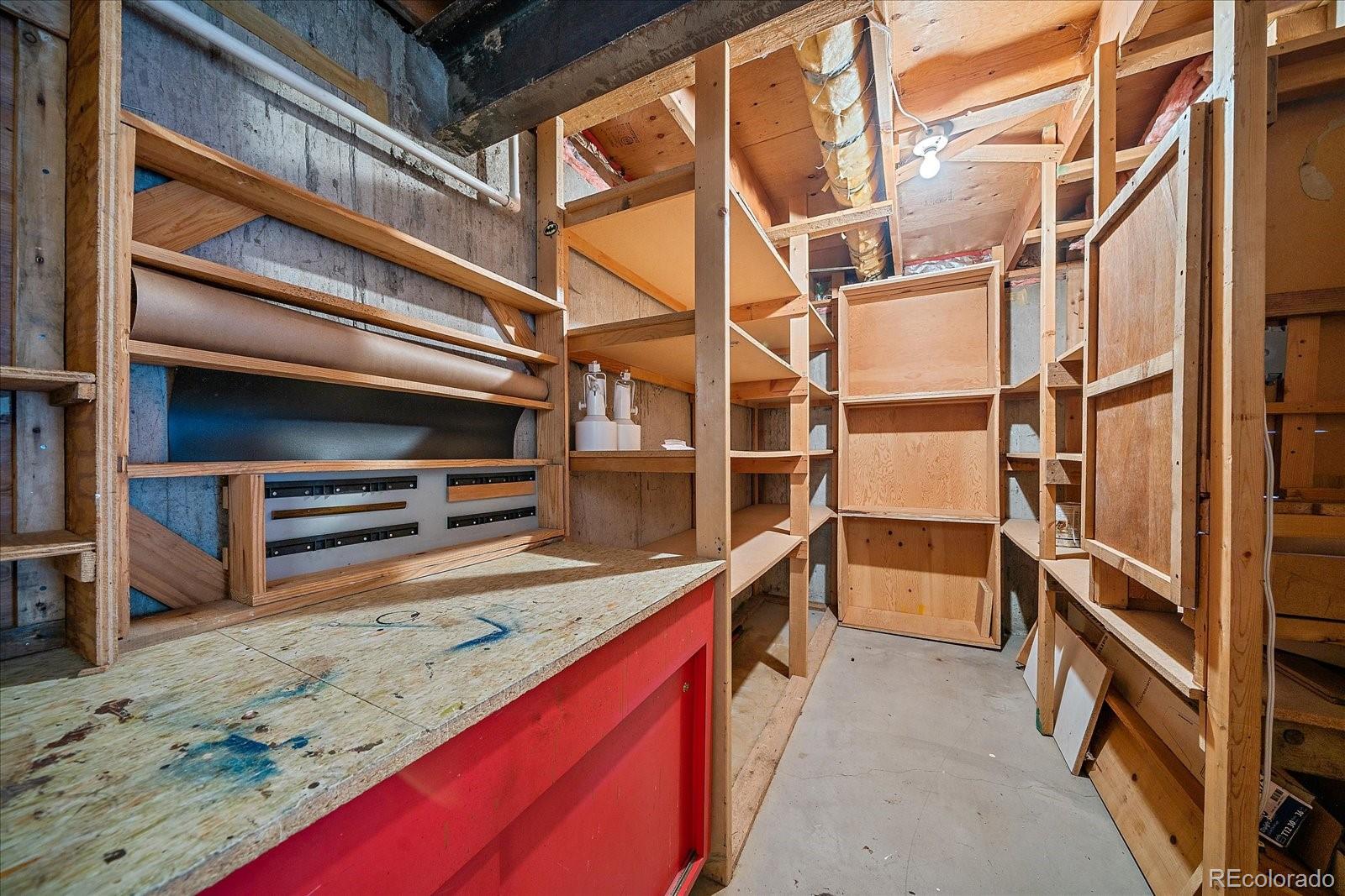 9123 E Chenango Avenue