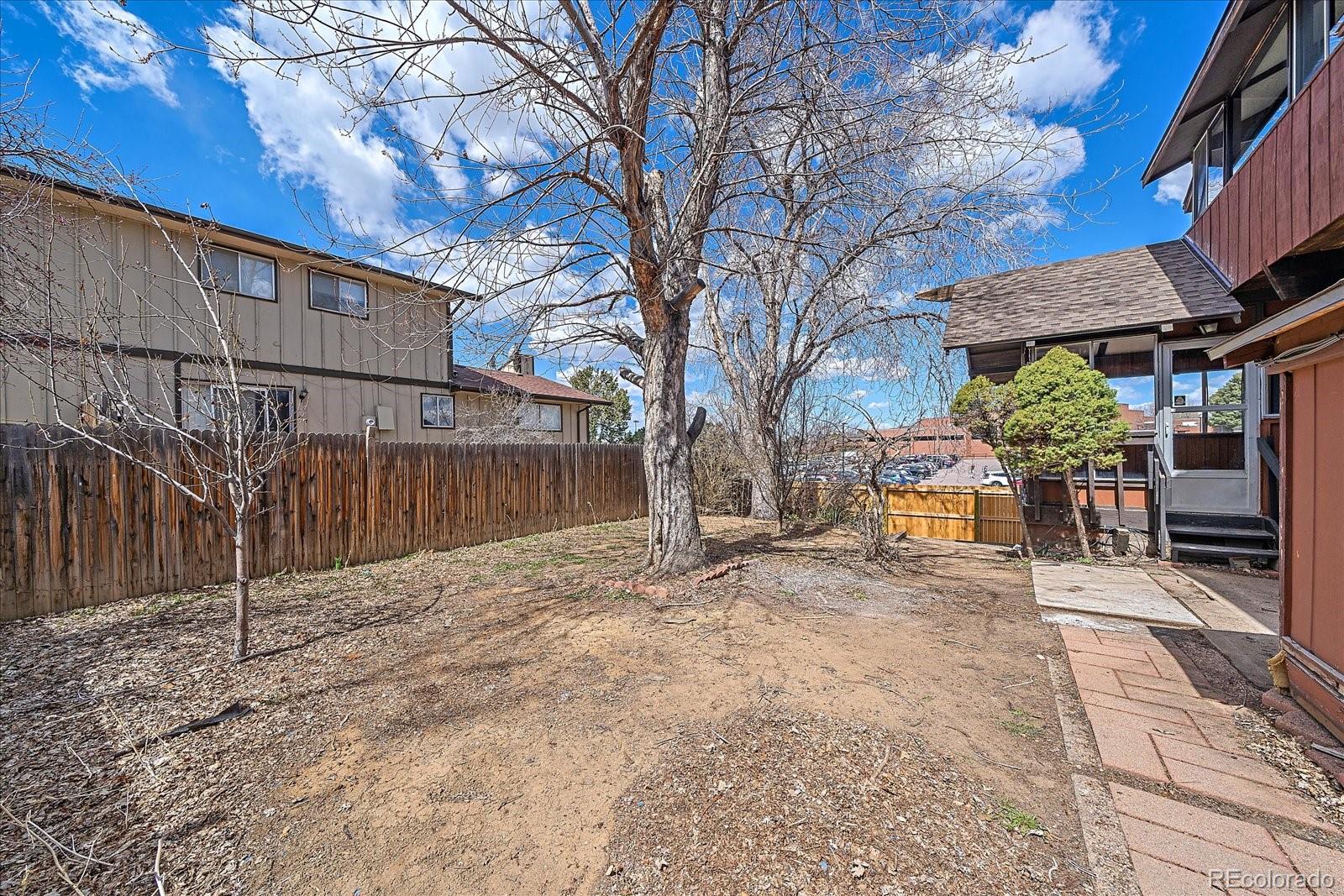 9123 E Chenango Avenue