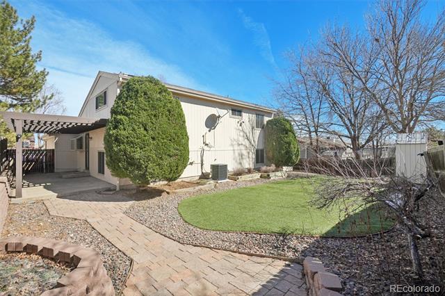 5792 W 75th Place