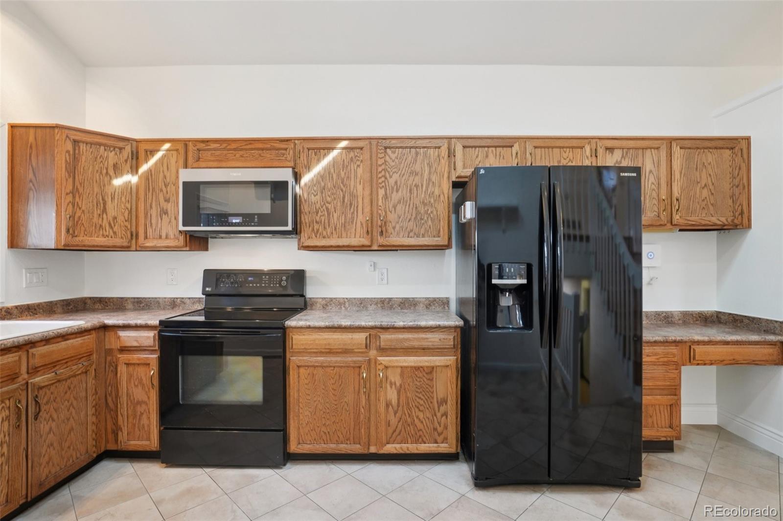 5792 W 75th Place