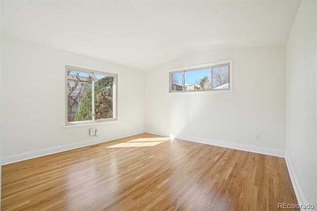 5792 W 75th Place