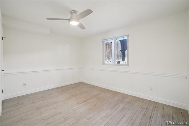 5792 W 75th Place