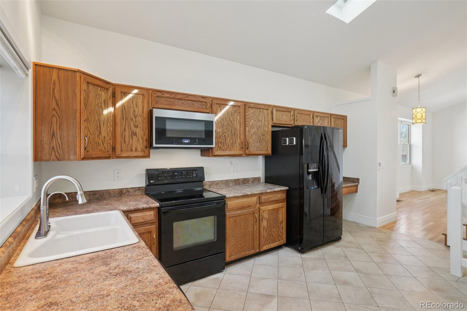 5792 W 75th Place