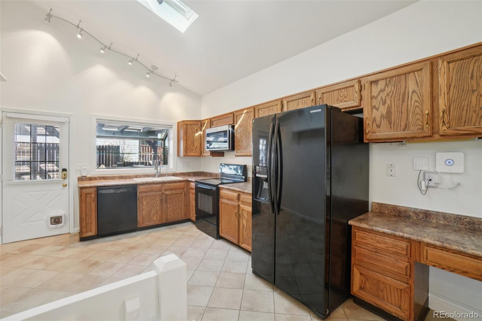 5792 W 75th Place