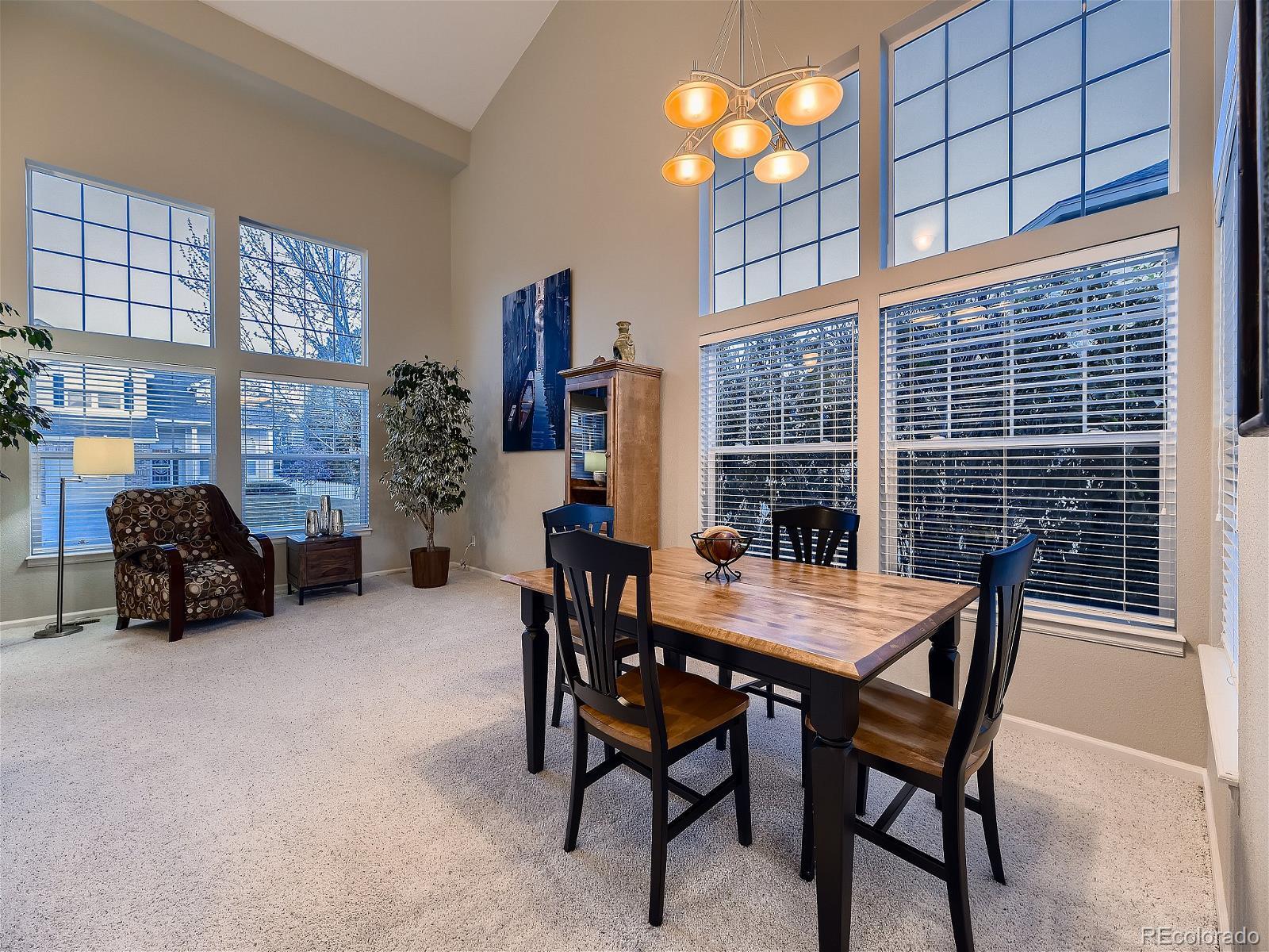 6301 S Killarney Street