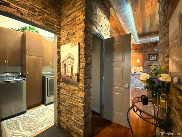 10111 Inverness Main Street Unit: 223