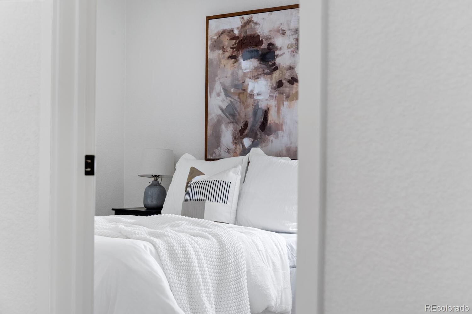 5999 S Windermere Street