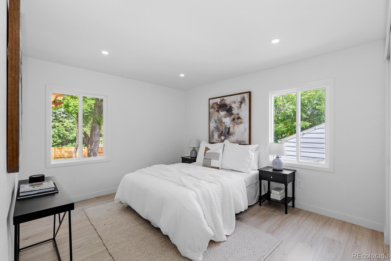 5999 S Windermere Street