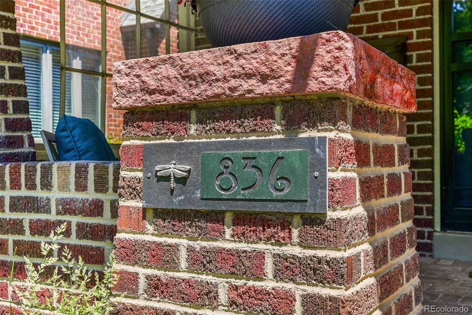 836 Steele Street
